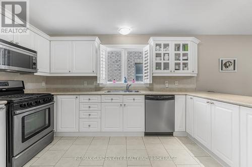 4501 Frances Crescent, Lincoln (982 - Beamsville), ON - Indoor Photo Showing Kitchen