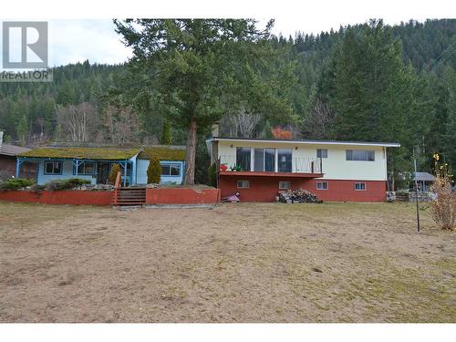 2245 Bealby Road, Nelson, BC - Outdoor