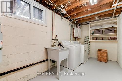 528 Penhill Avenue, Ottawa, ON - Indoor Photo Showing Laundry Room