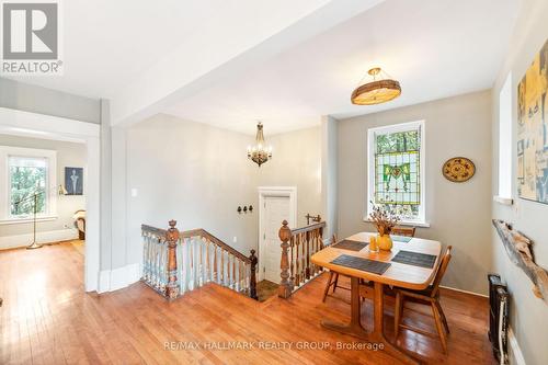 28 Queen Mary Street, Ottawa, ON - Indoor Photo Showing Dining Room