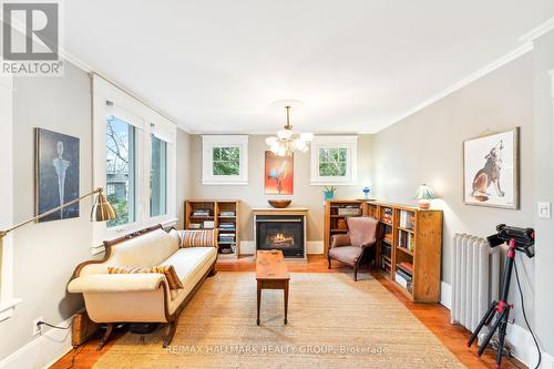 28 Queen Mary Street, Ottawa, ON - Indoor Photo Showing Living Room With Fireplace