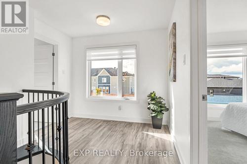 603 Noriker Court, Ottawa, ON - Indoor