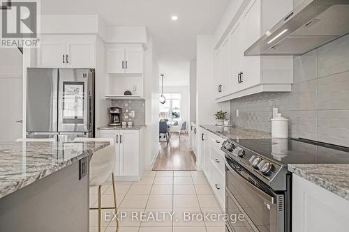 603 Noriker Court, Ottawa, ON - Indoor Photo Showing Kitchen With Upgraded Kitchen