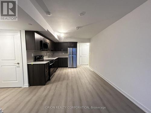 315 - 1435 Celebration Drive, Pickering, ON - Indoor Photo Showing Kitchen