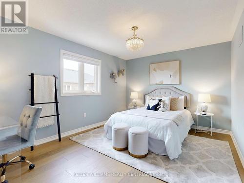 91 Pondmede Crescent, Whitchurch-Stouffville, ON - Indoor Photo Showing Bedroom