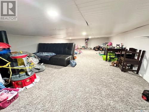 602 Brimacombe Drive, Weyburn, SK - Indoor