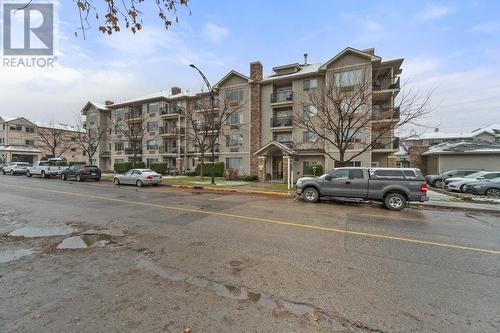 250 Dougall Road N Unit# 309, Kelowna, BC - Outdoor With Facade