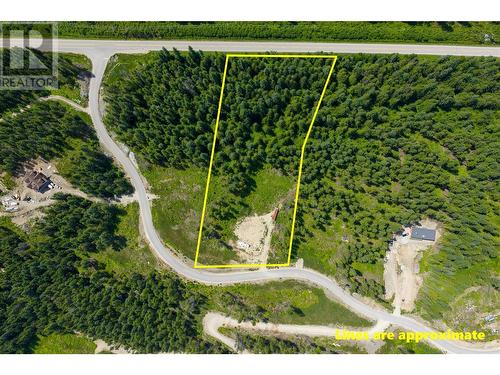 7974 Arrowhead Road, Revelstoke, BC 