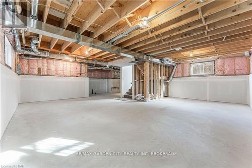 25 Haight Street, St. Catharines (455 - Secord Woods), ON - Indoor Photo Showing Basement