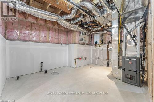 25 Haight Street, St. Catharines (455 - Secord Woods), ON - Indoor Photo Showing Basement