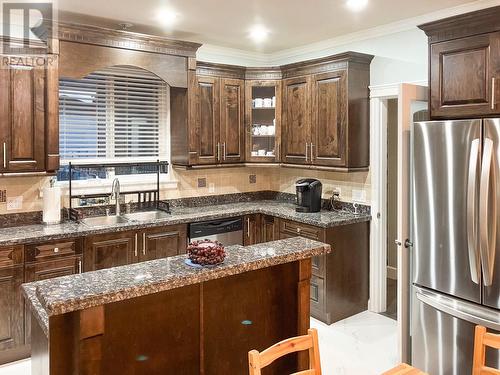 1890B Sage Street, Merritt, BC - Indoor Photo Showing Kitchen