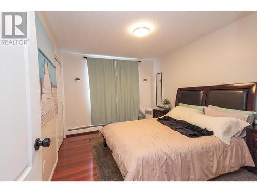 10717 Willowview Drive, Dawson Creek, BC - Indoor Photo Showing Bedroom