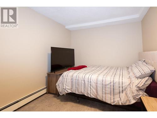 10717 Willowview Drive, Dawson Creek, BC - Indoor Photo Showing Bedroom