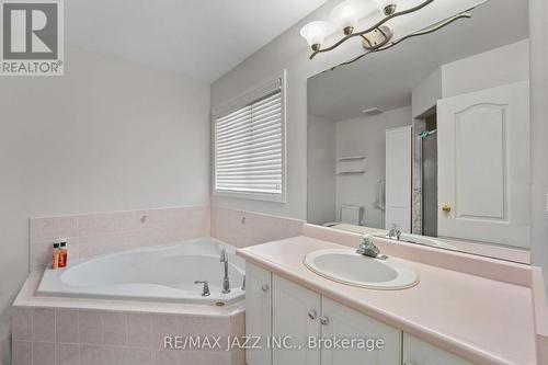 1129 Gossamer Drive, Pickering (Liverpool), ON - Indoor Photo Showing Bathroom