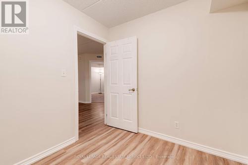 306 - 1460 Bishops Gate, Oakville, ON - Indoor Photo Showing Other Room