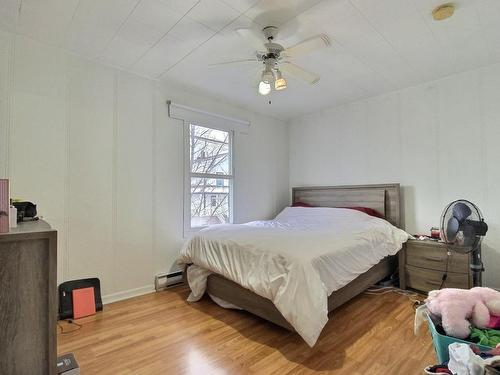 Bedroom - 190  - 194 Rue St-Alphonse S., Thetford Mines, QC - Indoor Photo Showing Bedroom