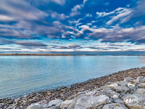 Bord de l'eau - 1023 Ch. Du Chenal-Du-Moine, Sainte-Anne-De-Sorel, QC - Outdoor With Body Of Water With View