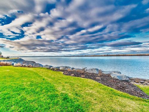 Bord de l'eau - 1023 Ch. Du Chenal-Du-Moine, Sainte-Anne-De-Sorel, QC - Outdoor With Body Of Water With View