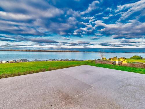 Cour - 1023 Ch. Du Chenal-Du-Moine, Sainte-Anne-De-Sorel, QC - Outdoor With Body Of Water With View