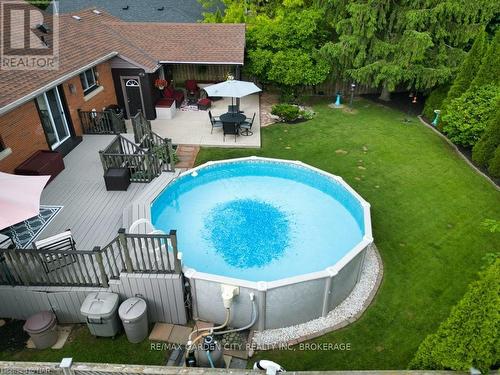 3480 Callan Street, Niagara Falls, ON - Outdoor With Above Ground Pool