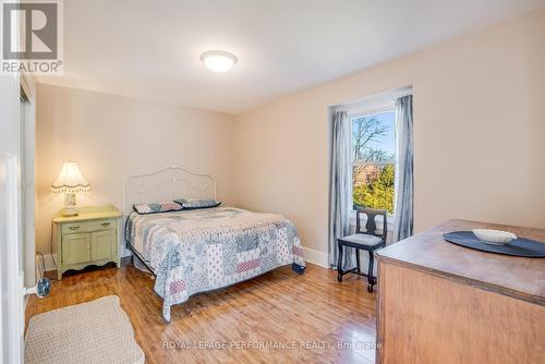 541 Smerdon Street, Prescott And Russell, ON - Indoor Photo Showing Bedroom