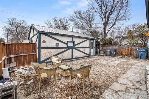 10 Rowe Street, Winnipeg, MB - Outdoor With Deck Patio Veranda