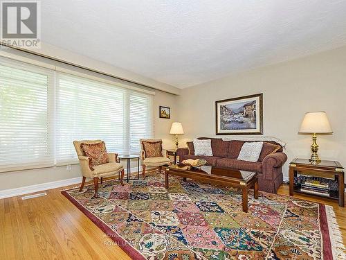 38 Vanguard Drive, Toronto, ON - Indoor Photo Showing Living Room