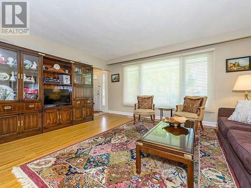 38 Vanguard Drive, Toronto, ON - Indoor Photo Showing Living Room