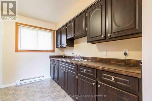 25 Quinte View Drive, Quinte West, ON - Indoor Photo Showing Kitchen With Double Sink