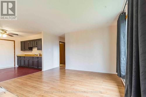 25 Quinte View Drive, Quinte West, ON - Indoor Photo Showing Kitchen