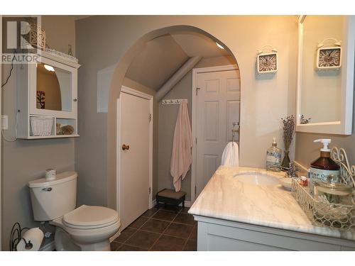 148 309Th Avenue, Kimberley, BC - Indoor Photo Showing Bathroom