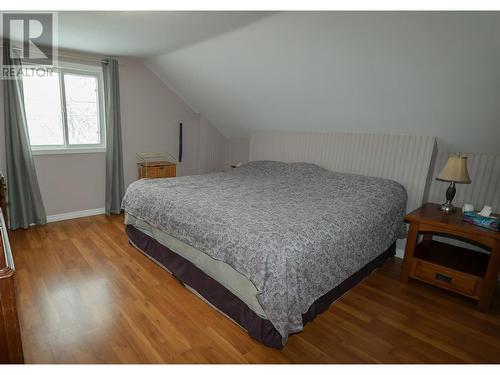 148 309Th Avenue, Kimberley, BC - Indoor Photo Showing Bedroom