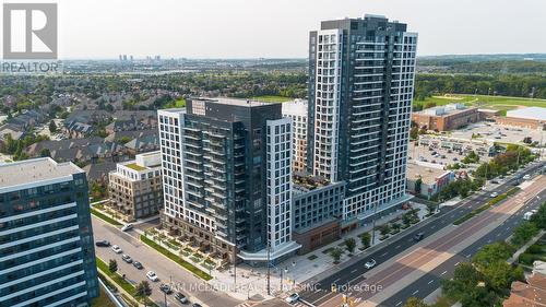 1525 - 7950 Bathurst Street, Vaughan, ON - Outdoor With View