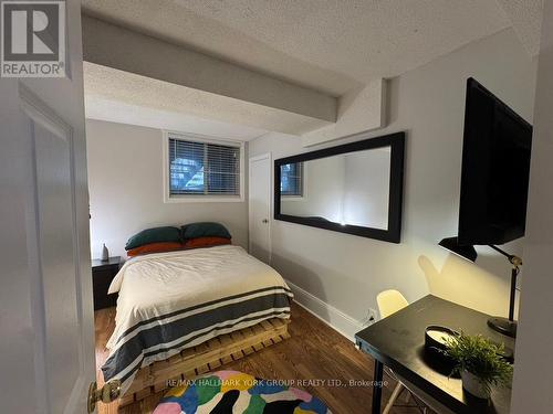 10 Dafoe Street, Uxbridge, ON - Indoor Photo Showing Bedroom