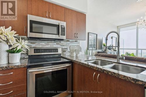 1208 - 2240 Lakeshore Boulevard W, Toronto, ON - Indoor Photo Showing Kitchen With Double Sink