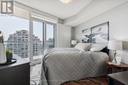 1208 - 2240 Lakeshore Boulevard W, Toronto, ON - Indoor Photo Showing Bedroom