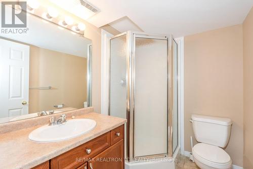 27 - 780 Fanshawe Park Road E, London, ON - Indoor Photo Showing Bathroom