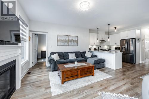 9 Corbett Street, Port Hope, ON - Indoor Photo Showing Living Room With Fireplace