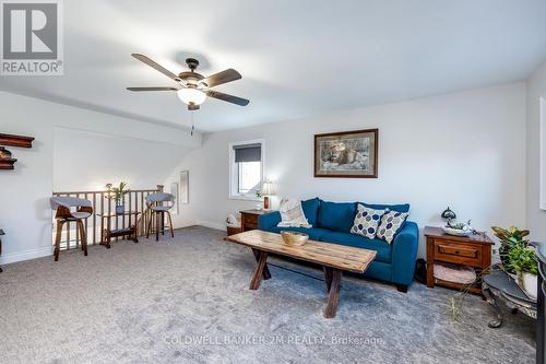 9 Corbett Street, Port Hope, ON - Indoor Photo Showing Living Room