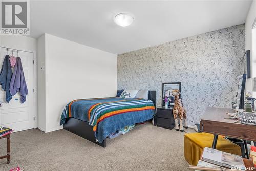 322 Levalley Cove, Saskatoon, SK - Indoor Photo Showing Bedroom