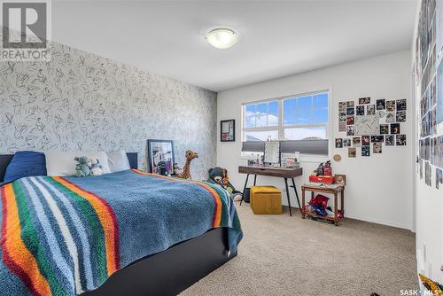 322 Levalley Cove, Saskatoon, SK - Indoor Photo Showing Bedroom