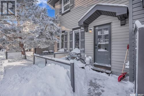 322 Levalley Cove, Saskatoon, SK - Outdoor