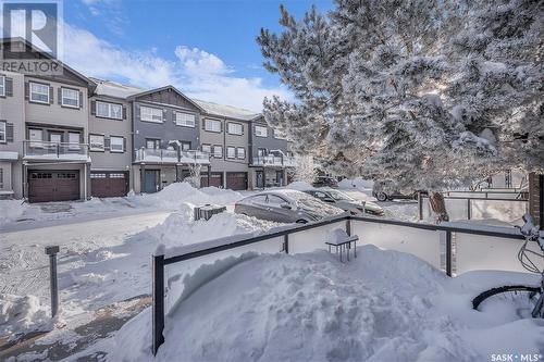 322 Levalley Cove, Saskatoon, SK - Outdoor