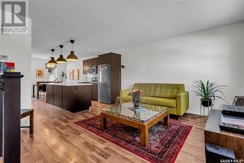 322 Levalley Cove, Saskatoon, SK - Indoor Photo Showing Living Room