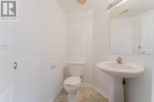 240 Gershwin Pivate, Ottawa, ON - Indoor Photo Showing Bathroom