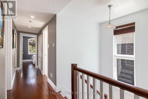 303 Dovercourt Avenue S, Ottawa, ON - Indoor Photo Showing Other Room