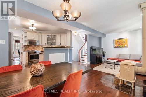 303 Dovercourt Avenue S, Ottawa, ON - Indoor With Fireplace