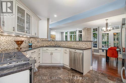 303 Dovercourt Avenue S, Ottawa, ON - Indoor Photo Showing Kitchen