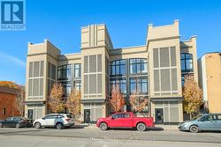 5 - 511 GLADSTONE AVENUE S  Ottawa, ON K1R 7T4