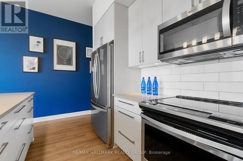 5 - 511 Gladstone Avenue S, Ottawa, ON - Indoor Photo Showing Kitchen With Stainless Steel Kitchen